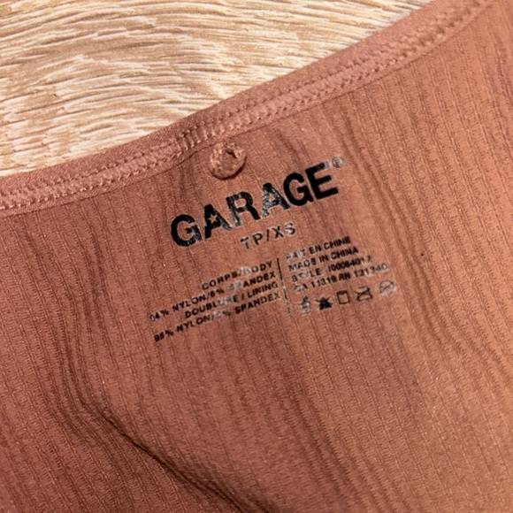 Garage Tops - Picture 3 of 3